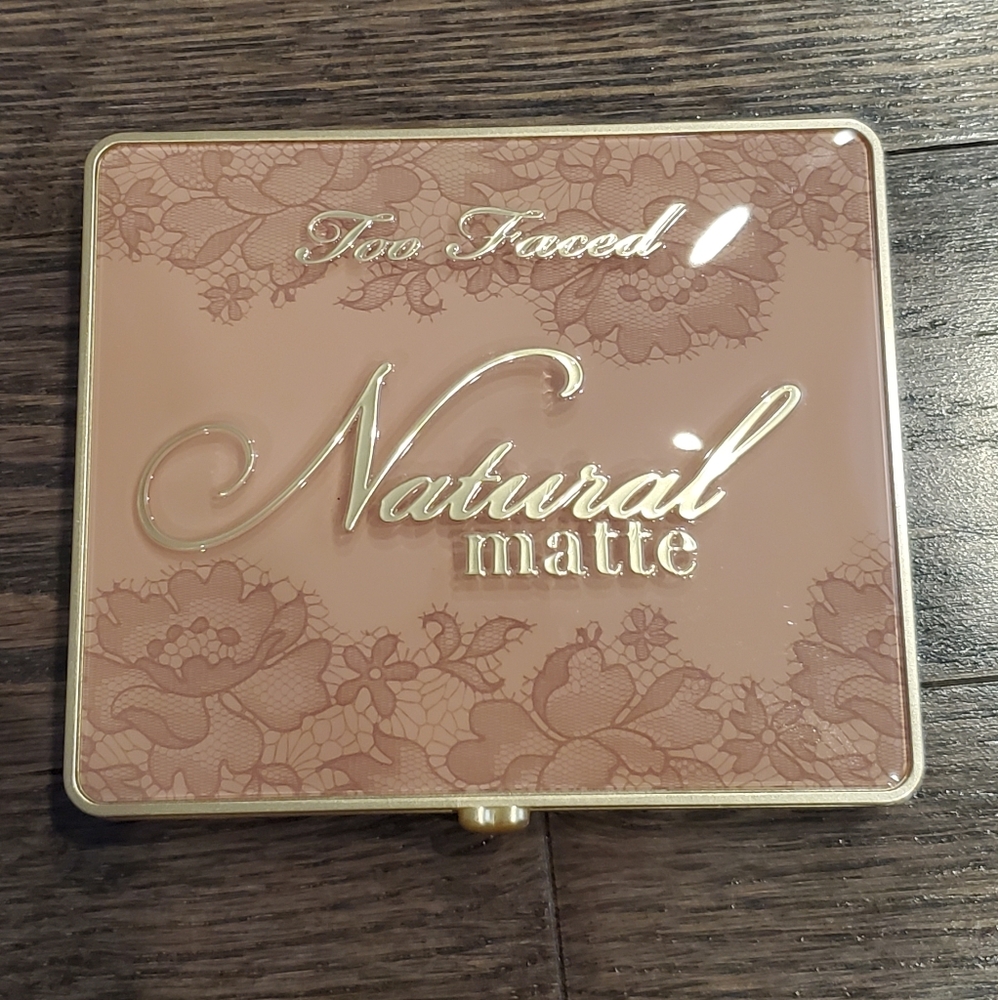Natural Matte Eyeshadow Palette